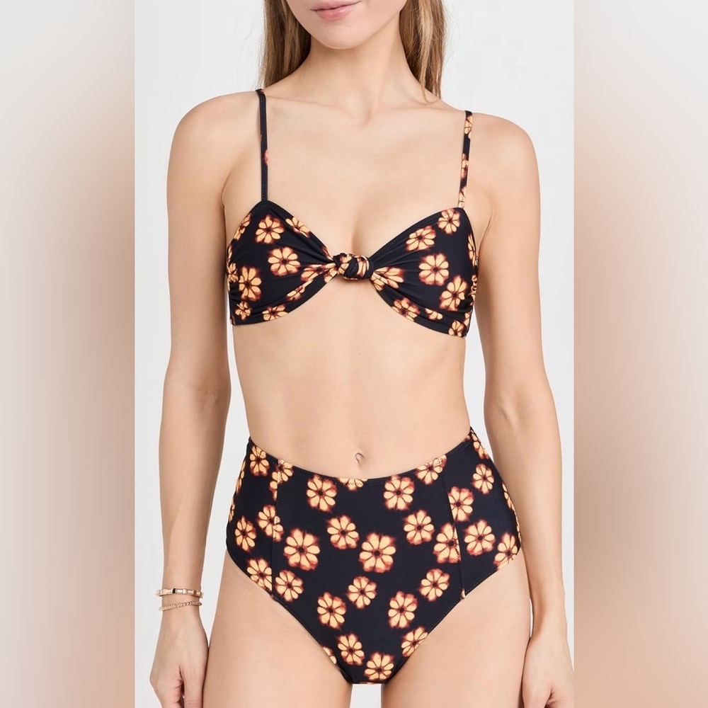 RHODE BIKINI SET medium top, small bottom NEW WITH TAGS☀️🌻